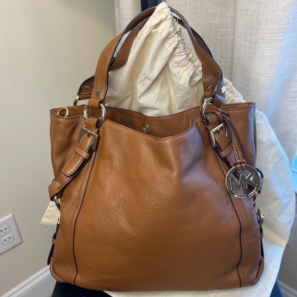 Michael Kors pebble grain Leather Tote Bag W DUST BAG!